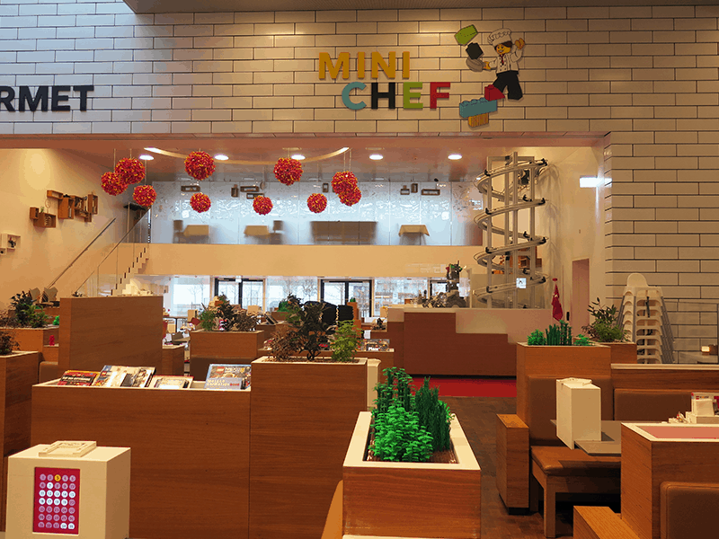 Lego House restaurant Mini Chef