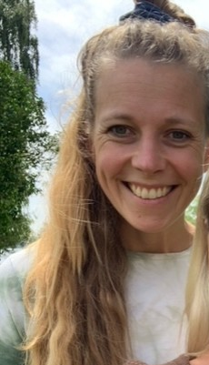 Portræt af Anne Botha, læge