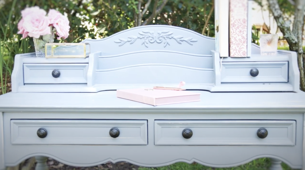 How To DIY Makeover Your Desk Vintage Style with Naomi Findlay
