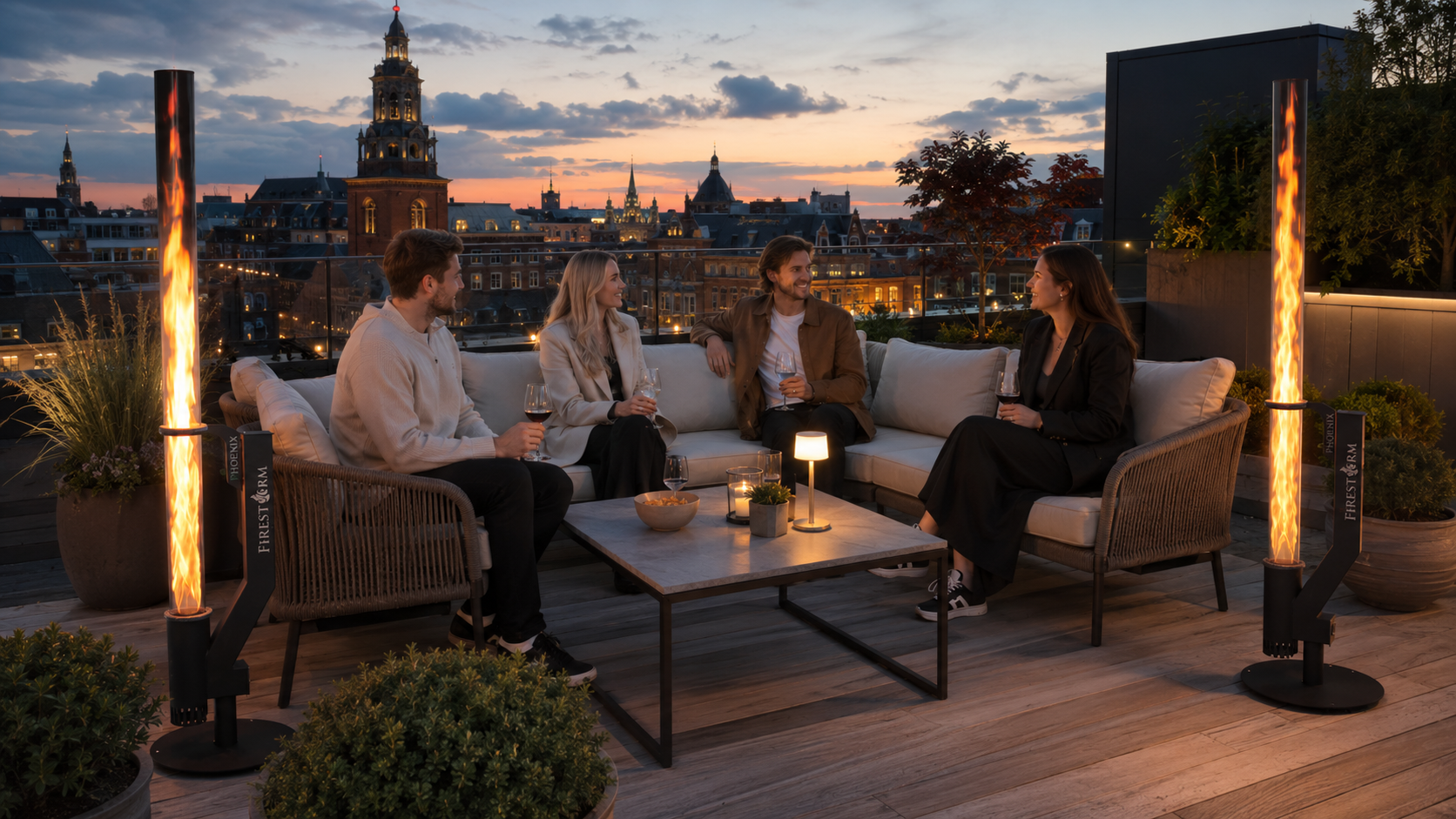 Firestorm Phoenix på København-inspireret rooftop lounge ved skumring