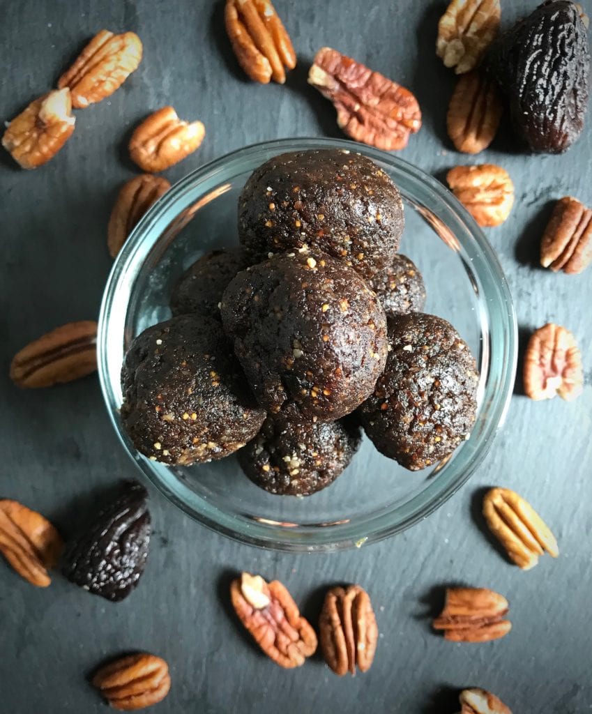 Amelia's Amazeballs: No-bake fig newton energy balls