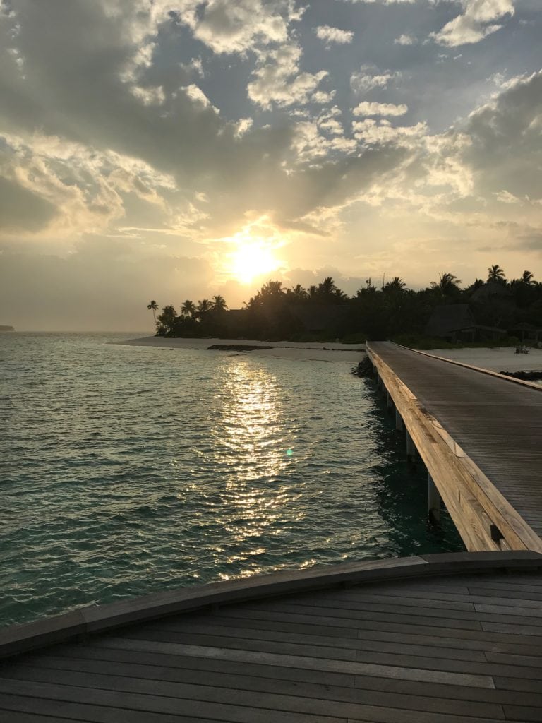 st. regis maldives sunrise 
