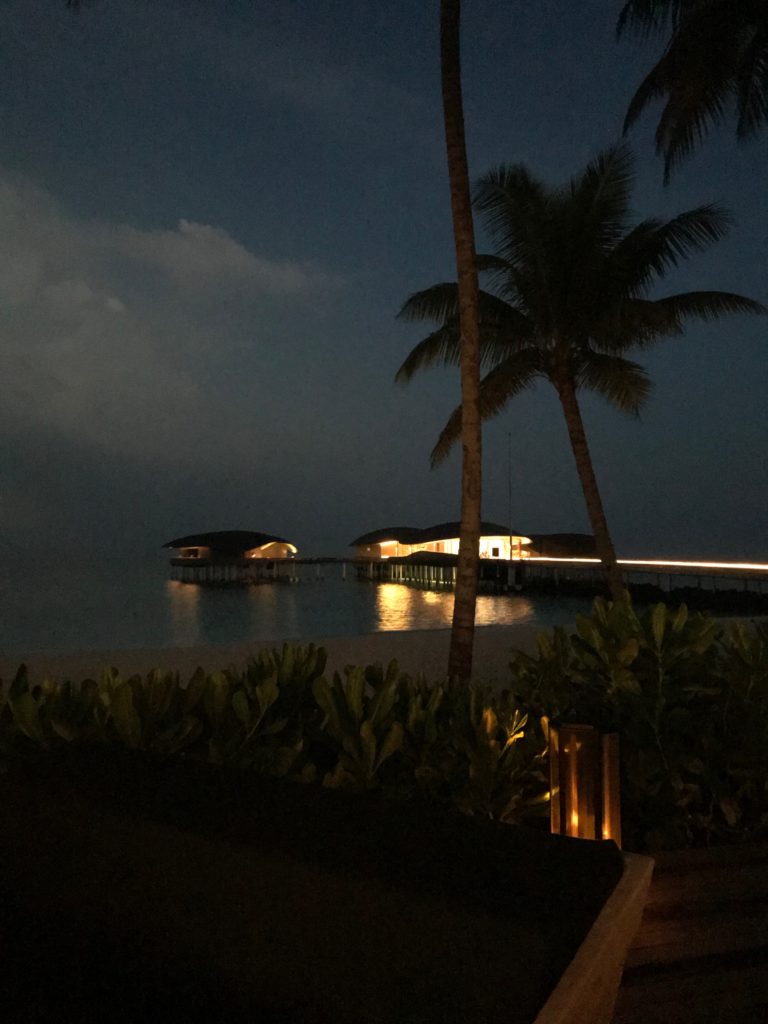 st. regis maldives oriental view