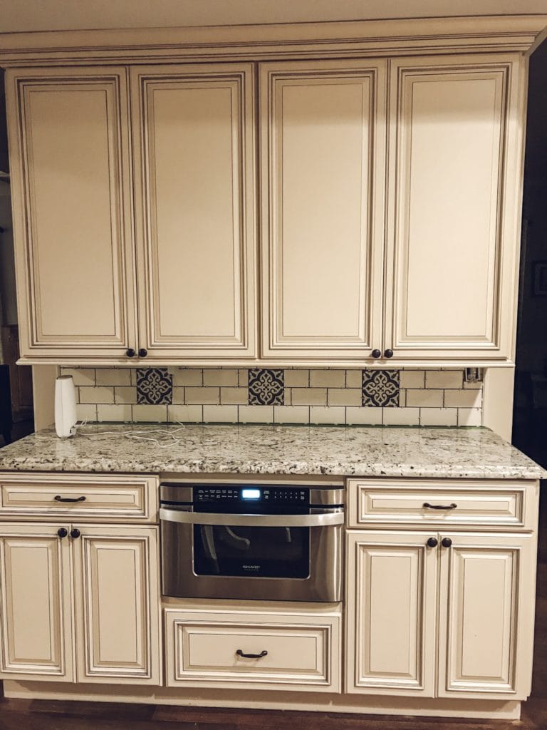 kitchen backsplash DIY