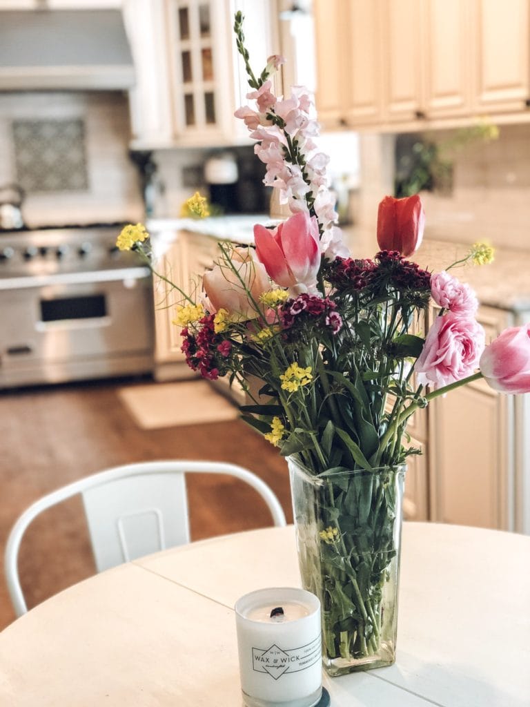 DIY backsplash, bouquet 